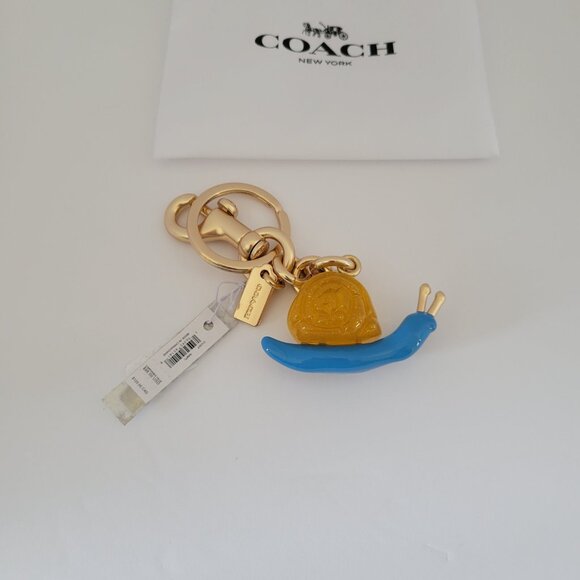Coach CU307 Coach X Observed By Us Snail Bag Charm Key Ring Fob Gold Multi - Picture 2 of 5